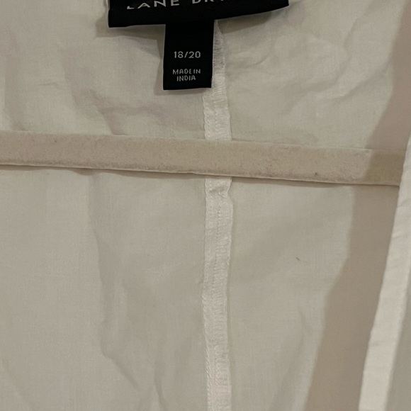 Cropped Shrug white with salmon and scalloped sleeves - Picture 3 of 3